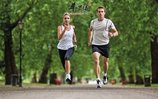早晚跑步哪个减肥效果好，慢跑30分钟一个周可以瘦几斤